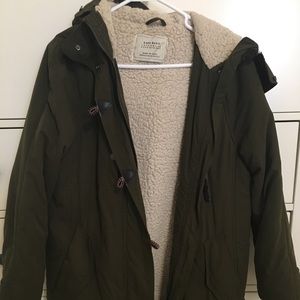ZARA dark green coat. MEDIUM. Barely worn!